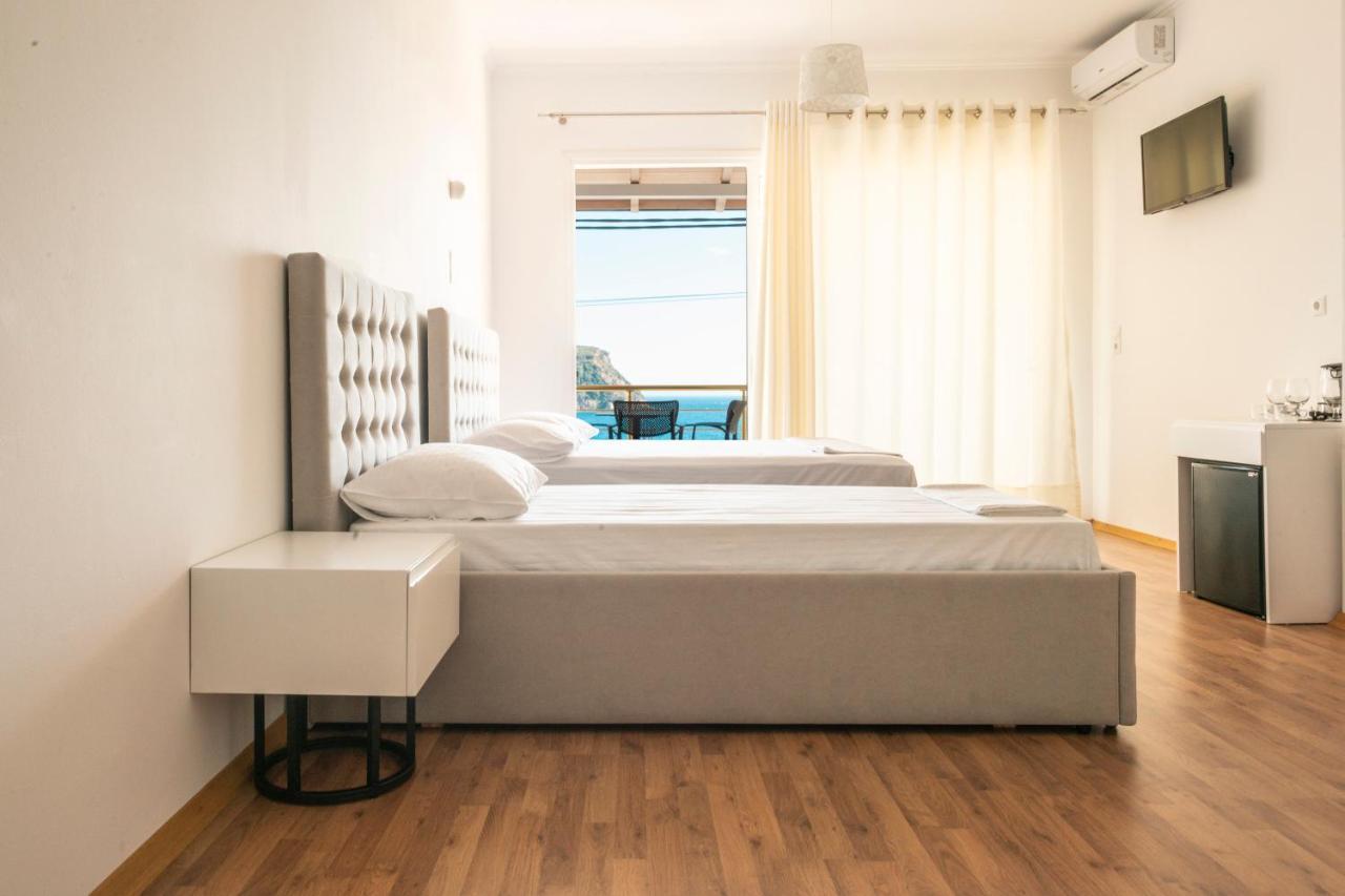 Ionio Rooms I Himare Exterior foto